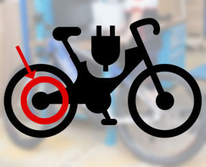 Bici elettrica e-bike: motore elettrico nel mozzo posteriore