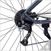 Bicicletta elettrica Mountain e-Bike CANYON 5.2: particolare deragliatore posteriore