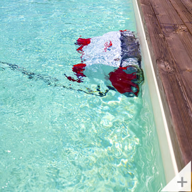 Robot pulitore piscina Falcon K200 pulizia pareti piscina